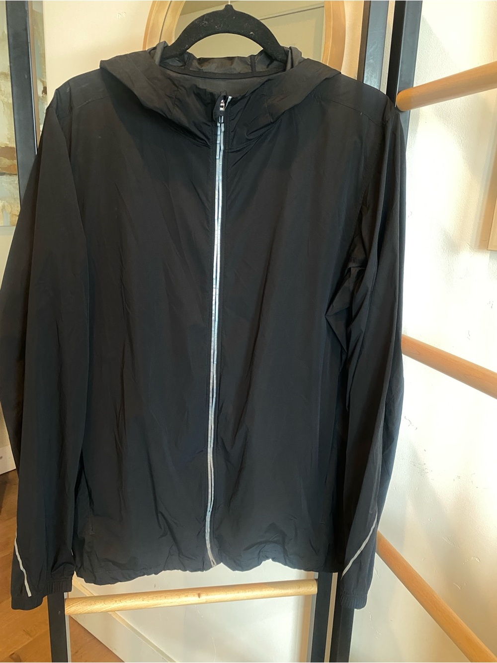 Men's Black lululemon Lightweight Hooded Jacket -